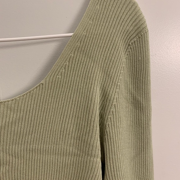 Uniqlo U knit top size L - Picture 5 of 8